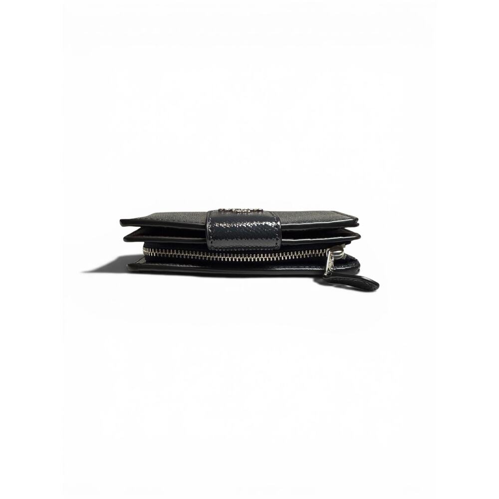 NWT Medium Corner Zip Wallet CF233 SVBHP - Picture 7 of 11